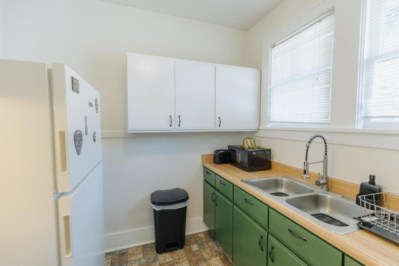 Historic Revival King Bed Midtown Memphis 70 Fast Wifi Free Parking Yes Pets Villa Luaran gambar