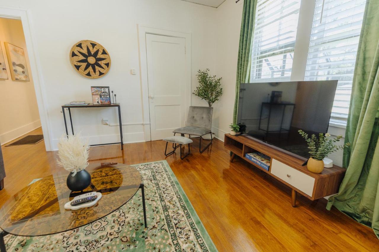 Historic Revival King Bed Midtown Memphis 70 Fast Wifi Free Parking Yes Pets Villa Luaran gambar